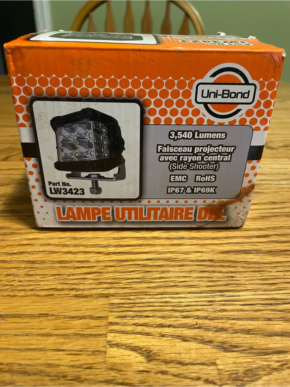 Uni-Bond LW3423. 3,540 Lumen Utility LED Work Light - Orange/Black